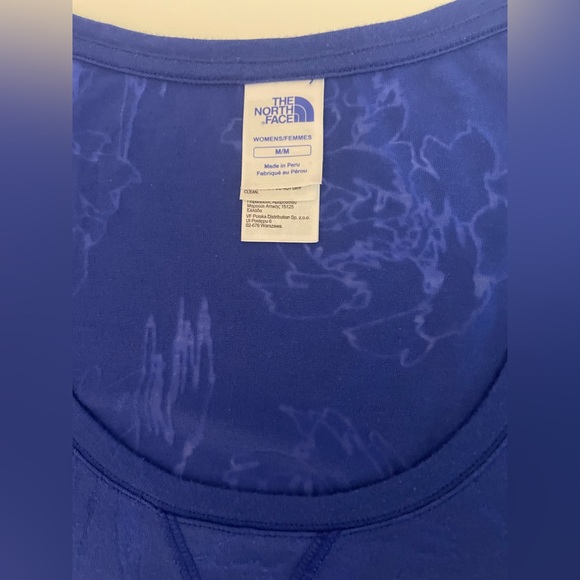 The North Face Women’s Blue Patterned Long Sleeve Shirt - Picture 3 of 9